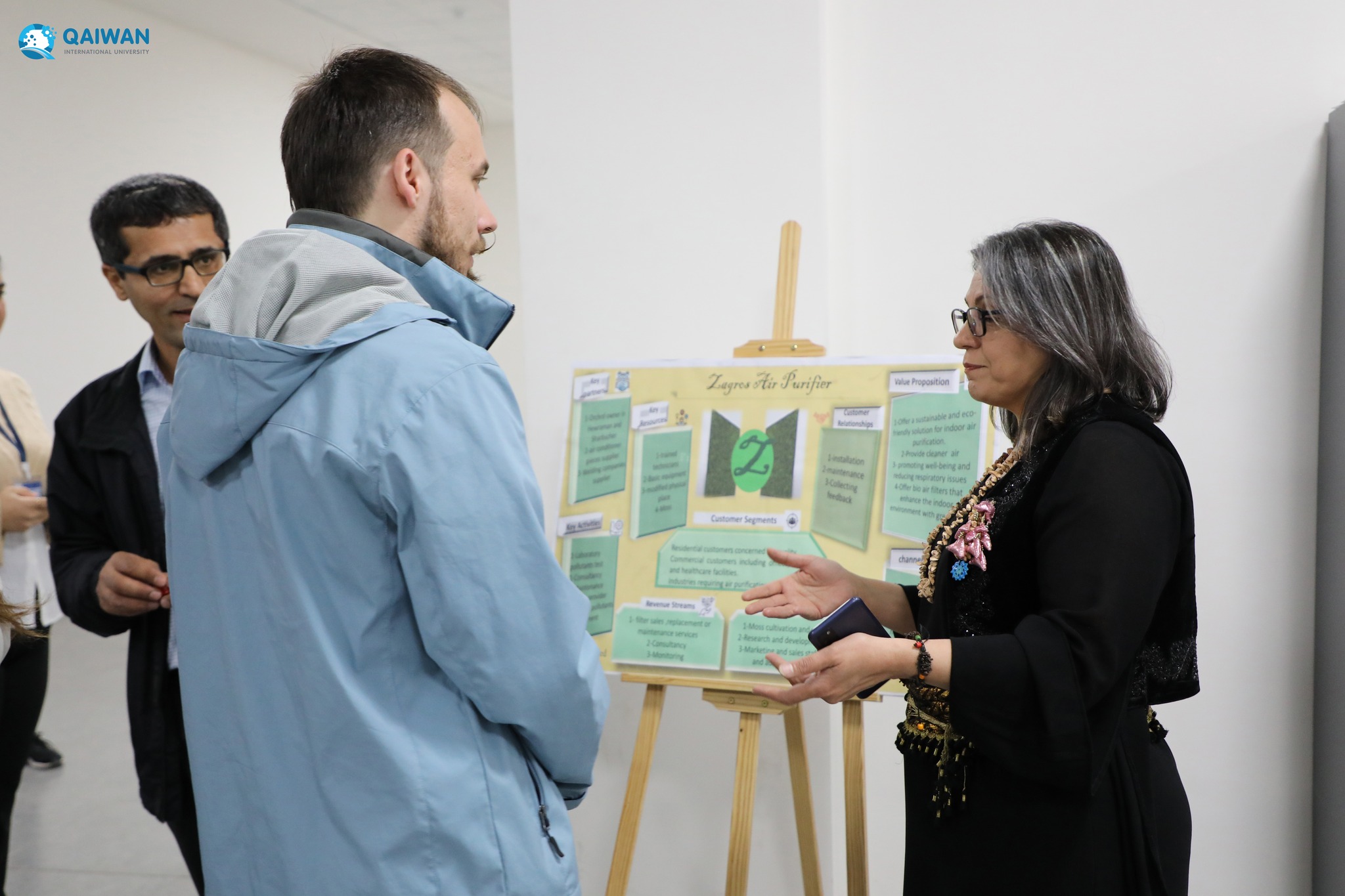 The Pedagogy and Academic Development Center at QIU hosted a poster presentation event for participants